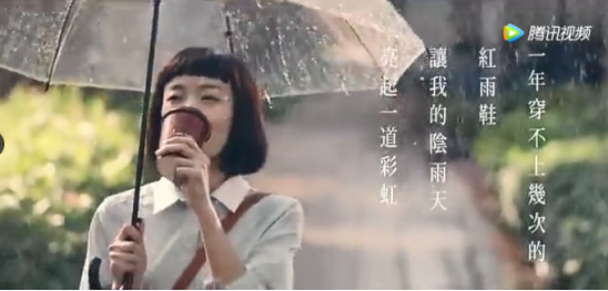 全家Let's Cafe升級全新Logo，它的經典廣告比咖啡還香