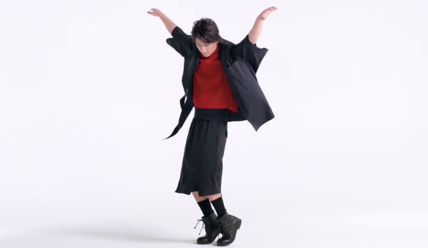 資生堂×黃軒：文質(zhì)彬彬VS嫵媚妖嬈，你傾心于哪個(gè)他？