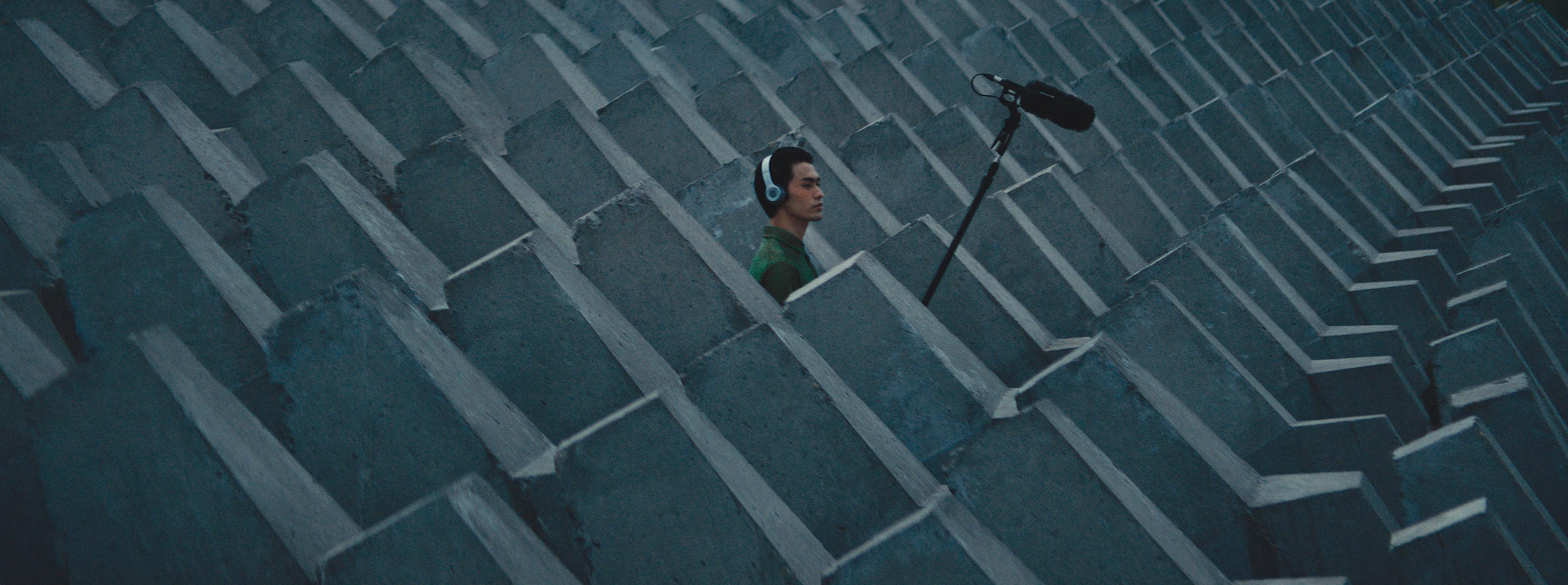 藝術得不像地產廣告！我們與創意大咖熊超，聊了聊時代中國MV背后