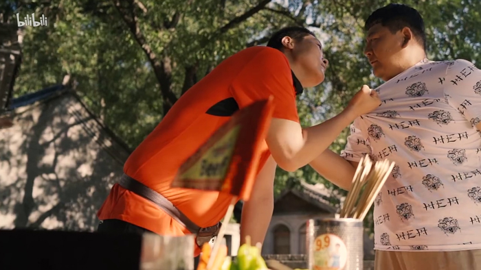B站說唱新節(jié)目宣傳片請來黃子韜、李宇春，高能演繹“keep real”