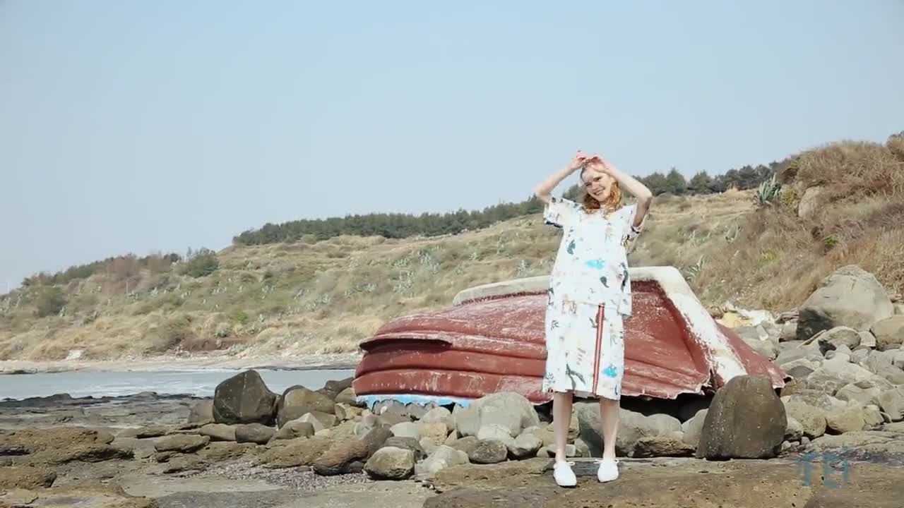 飛鳥(niǎo)和新酒新品形象片